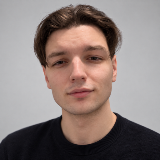 Portrettbilde av Daniil Bogaciov, Fullstack developer i Nabolagshelse.